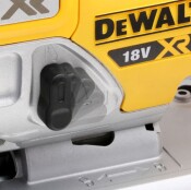 Трион прободен акумулаторен ''зеге'' Dewalt DCS334NT, 18V