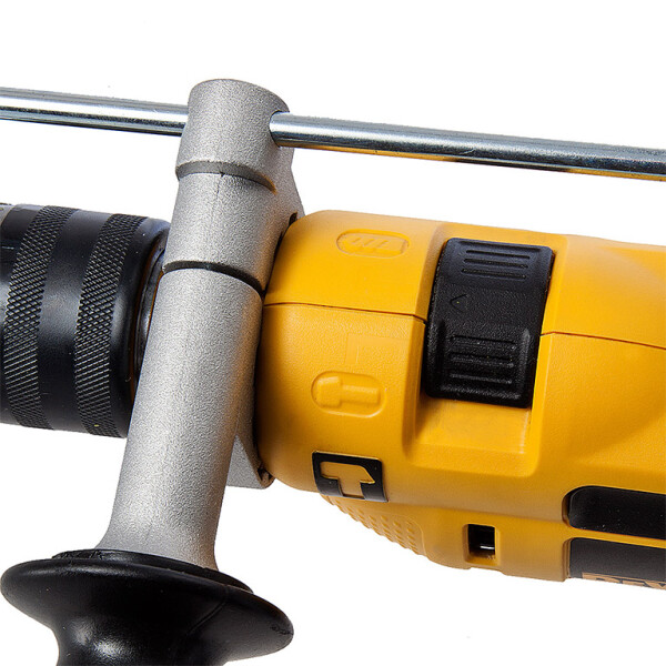 Бормашина ударна с плавно регулиране Dewalt DWD024, 701 W