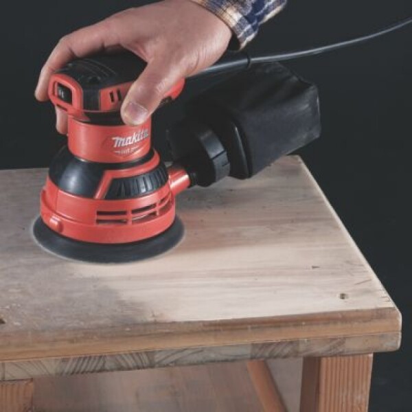 Ексцентършлайф Makita M9204, 240 W