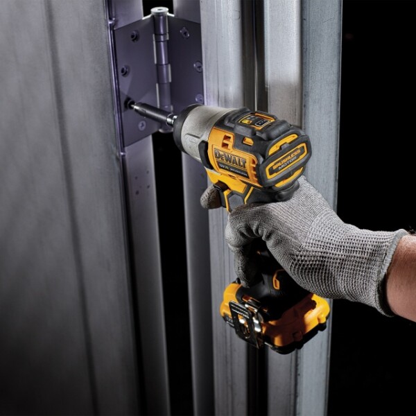 Винтоверт акумулаторен 3-скоростен Dewalt DCF801D2